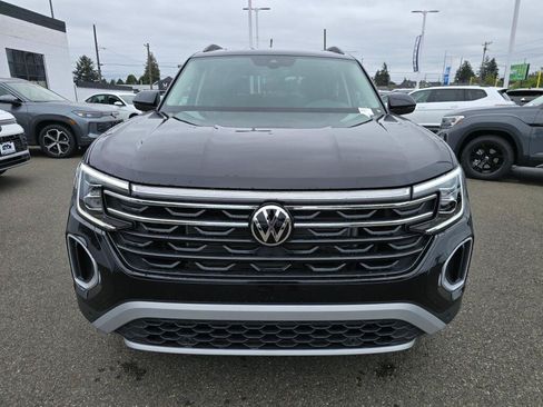 New 2026 Volkswagen Atlas Peak Edition AWD/4WD image 8