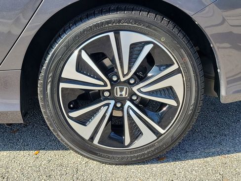 Used 2018 Honda Civic EX-T image 6