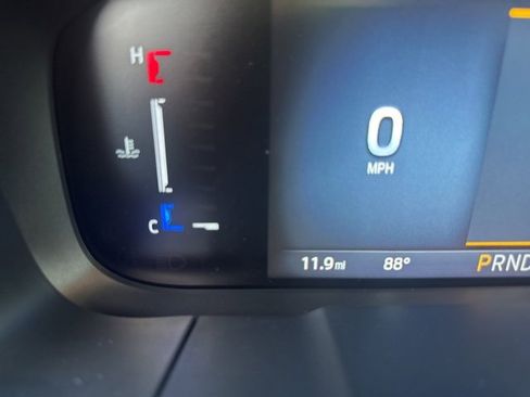 New 2025 Ford Maverick XL image 19