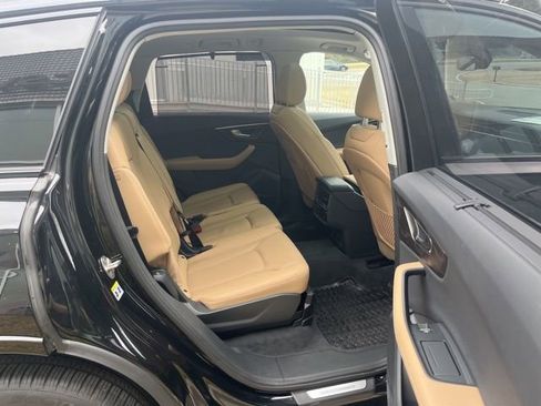Used 2025 Audi Q7 3.0T Premium Plus w/ Premium Plus Package image 33