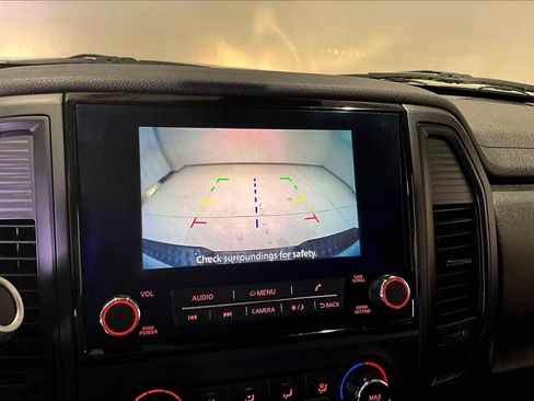 Used 2021 Nissan Titan S w/ S Utility Package image 15