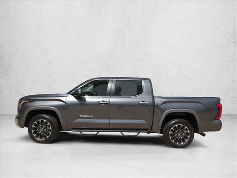 Used 2024 Toyota Tundra Limited AWD/4WD image 9