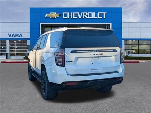 Used 2023 Chevrolet Tahoe Z71 w/ Luxury Package image 3