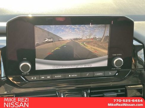 New 2025 Nissan Pathfinder SV image 20