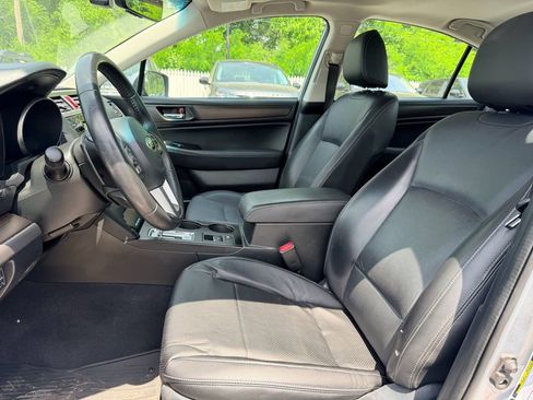 Used 2017 Subaru Legacy 2.5i Limited AWD/4WD image 12