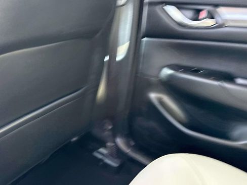 Certified 2025 MAZDA CX-5 AWD 2.5 S w/ Preferred Package image 13