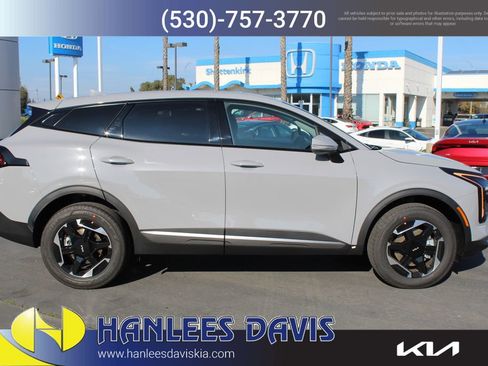 New 2026 Kia Sportage S AWD/4WD image 6