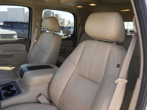 Used 2012 Chevrolet Tahoe LT image 10