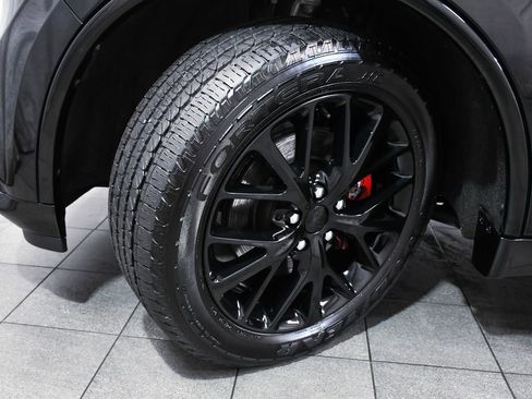 Used 2016 Dodge Durango R/T w/ Technology Group image 7