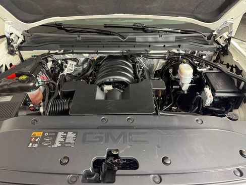 Used 2015 GMC Sierra 1500 SLT w/ SLT Crew Cab Value Package image 27