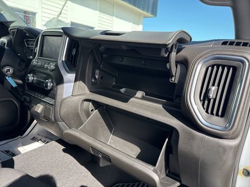 Used 2023 GMC Sierra 2500 SLE image 45