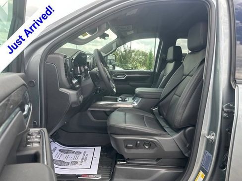 New 2026 Chevrolet Silverado 2500 LTZ w/ LTZ Plus Package AWD/4WD image 16