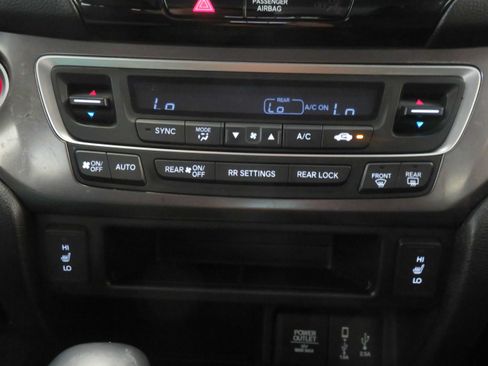 Used 2017 Honda Pilot EX-L image 41