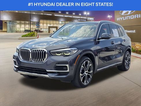 Used 2022 BMW X5 sDrive40i w/ Premium Package RWD image 2