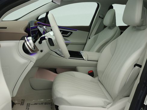Certified 2023 Mercedes-Benz EQE 350+ SUV image 30