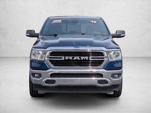 Used 2019 RAM 1500 Big Horn AWD/4WD image 2