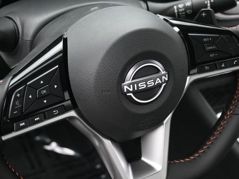 New 2026 Nissan Altima 2.5 SR FWD image 12