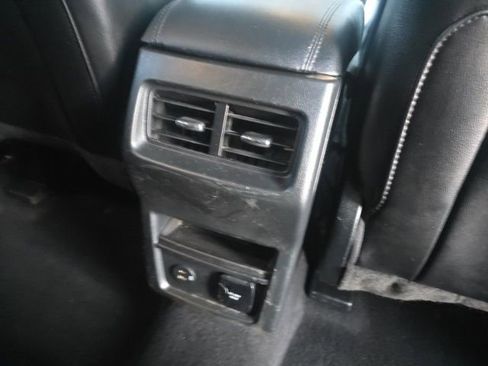 Used 2021 Ford Edge SEL w/ Convenience Package image 15