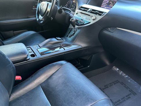 Used 2013 Lexus RX 350 350 w/ Navigation Pkg image 16