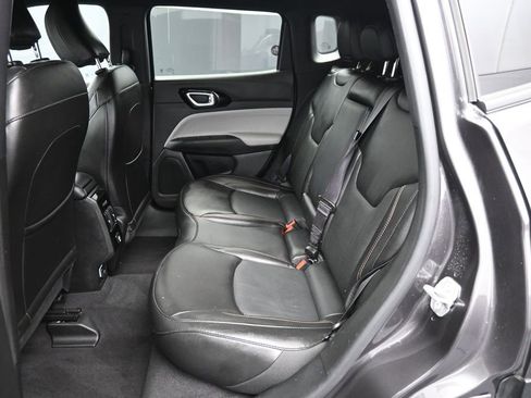 Used 2023 Jeep Compass Limited AWD/4WD image 20