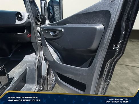 Used 2024 Mercedes-Benz Sprinter 2500 image 27