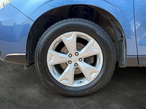 Used 2016 Subaru Forester 2.5i w/ Alloy Wheel Package AWD/4WD image 4