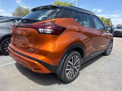 Certified 2023 Nissan Kicks SR w/ SR Premium Package FWD image 11