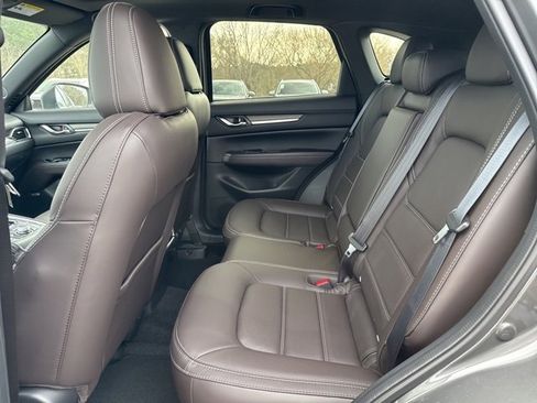 New 2025 MAZDA CX-5 Signature image 28