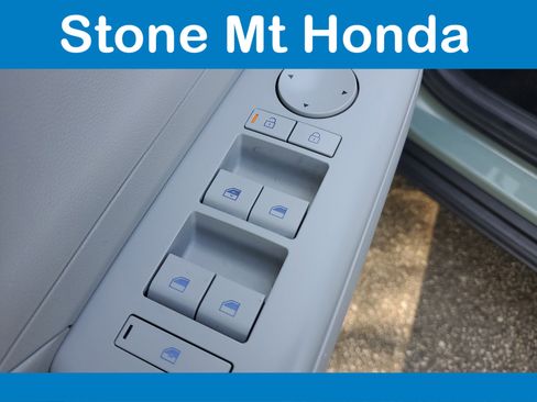 Used 2025 Hyundai Kona SEL image 19