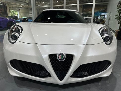 Used 2017 Alfa Romeo 4C Coupe w/ Coupe Track Package 1 RWD image 23
