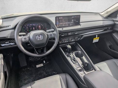 Used 2026 Honda Accord EX-L image 14