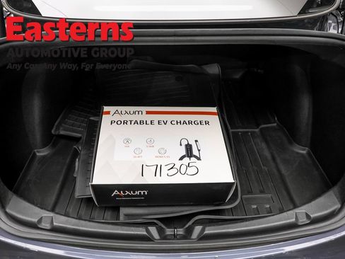 Used 2023 Tesla Model 3 Standard Range RWD image 9