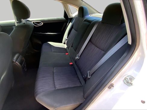Used 2019 Nissan Sentra SV FWD image 21