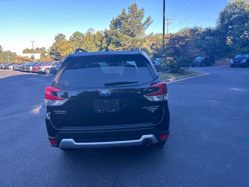 Used 2019 Subaru Forester Touring AWD/4WD image 4