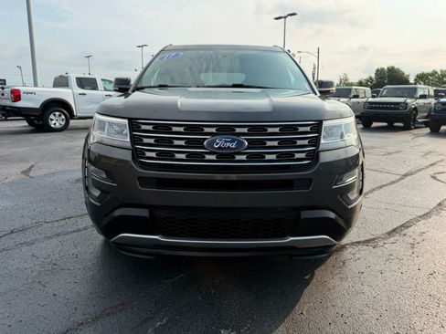 Certified 2017 Ford Explorer XLT AWD/4WD image 24