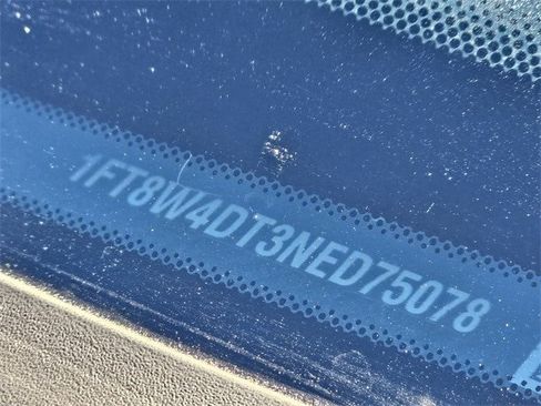 Used 2022 Ford F450 Platinum w/ FX4 Off-Road Package image 11