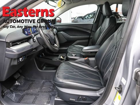 Used 2021 Ford Mustang Mach-E Select w/ Comfort/Appearance Package AWD/4WD image 13