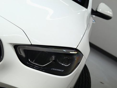 Used 2025 Mercedes-Benz C 300 4MATIC Sedan image 7