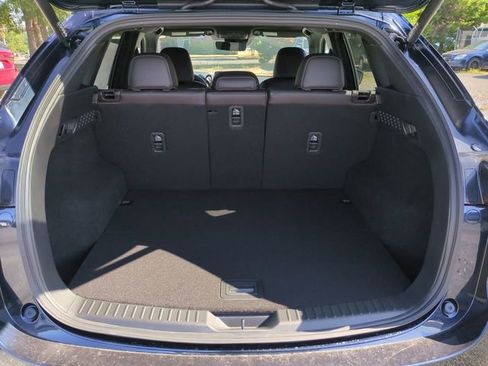 New 2025 MAZDA CX-5 Signature image 12