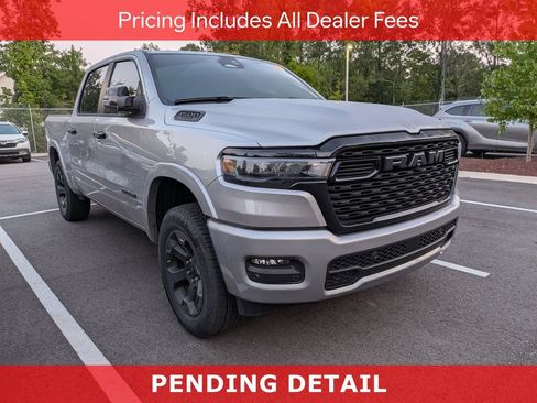 Used 2025 RAM 1500 Big Horn AWD/4WD image 1
