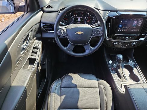 Certified 2021 Chevrolet Traverse Premier w/ LPO, Floor Liner Package image 11