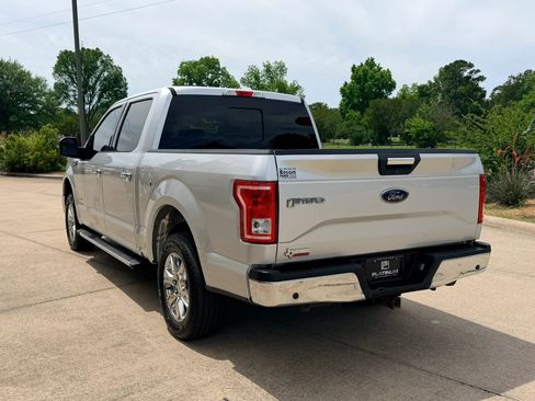 Used 2017 Ford F150 XLT w/ Equipment Group 302A Luxury RWD image 3