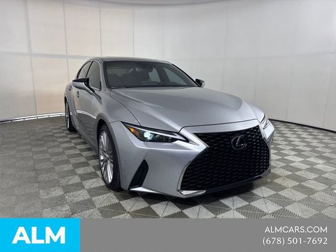 Used 2025 Lexus IS 300 w/ Premium Package RWD image 4