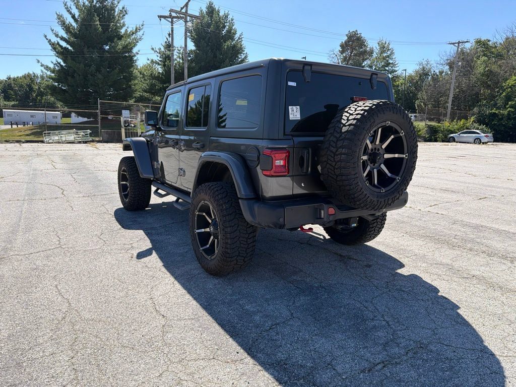 Used 2018 Jeep Wrangler Unlimited Rubicon AWD/4WD image 5