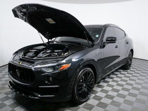 Certified 2022 Maserati Levante GT image 33
