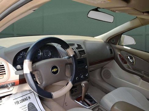 Used 2006 Chevrolet Malibu LT image 15