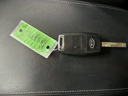 Used 2019 Kia Sorento AWD image 12
