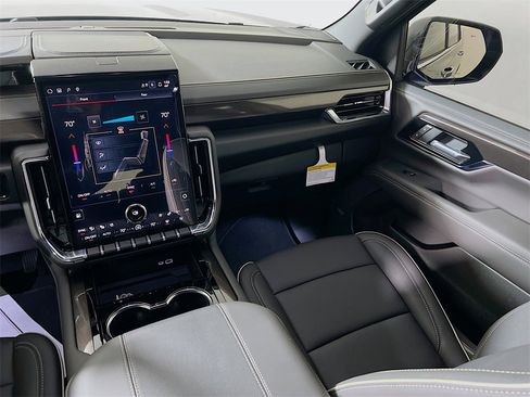 New 2026 GMC Yukon Elevation w/ Elevation Premium Package image 20