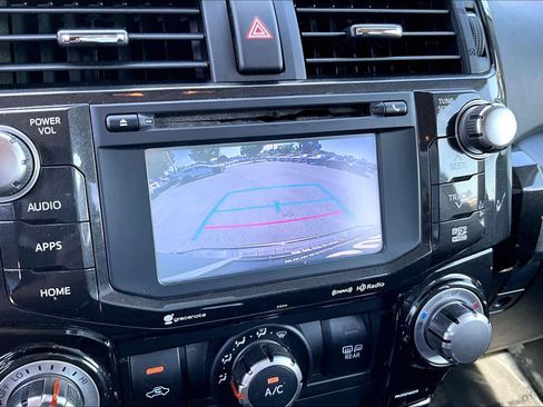 Used 2019 Toyota 4Runner TRD Off-Road AWD/4WD image 26
