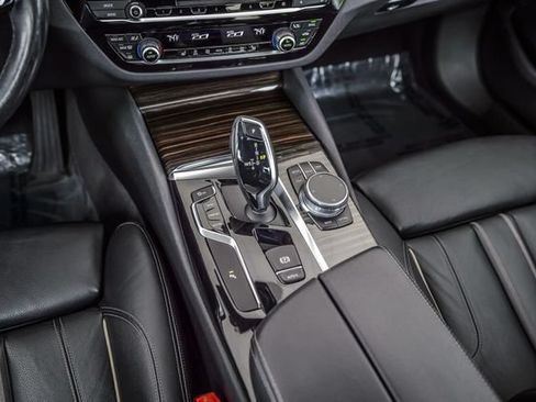 Used 2019 BMW 540i xDrive w/ Convenience Package AWD/4WD image 33